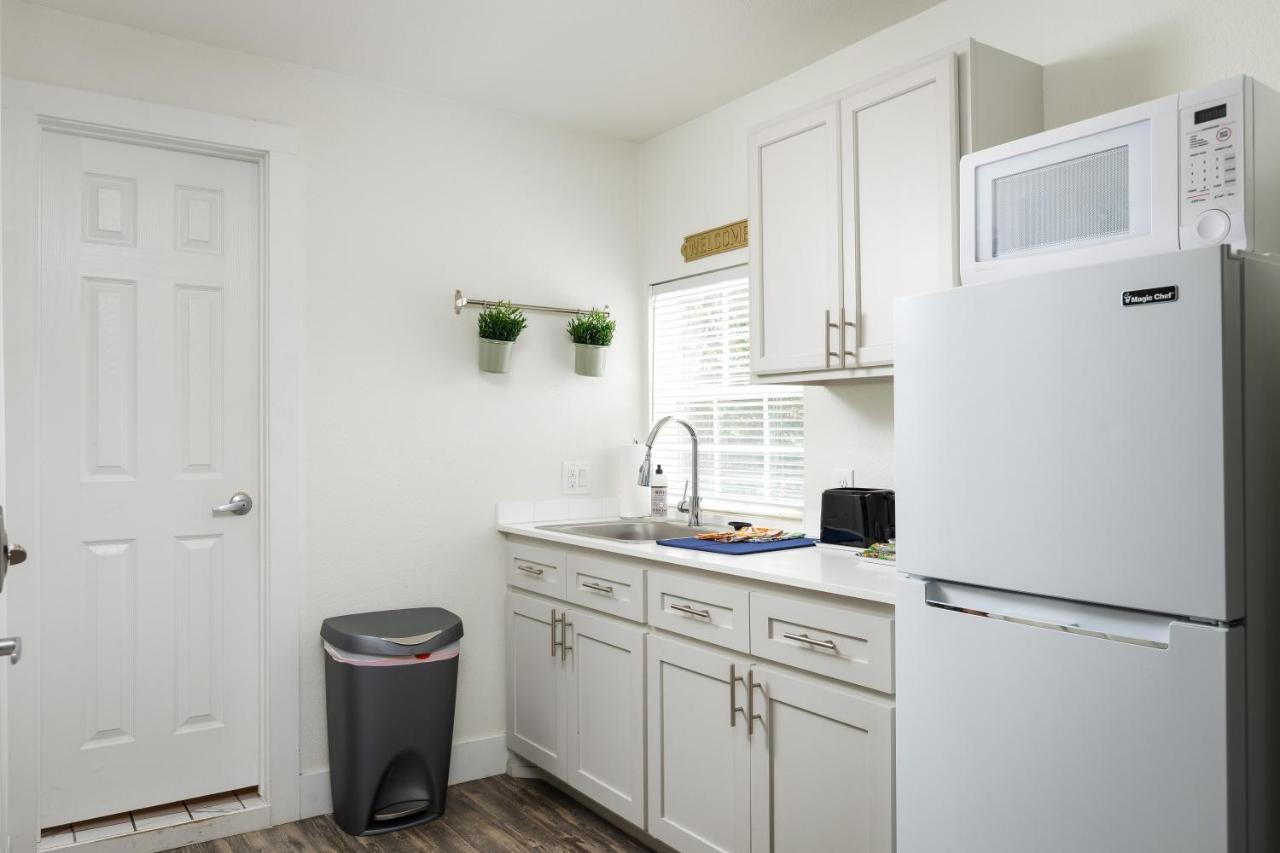 735 W 10Th St ダラス エクステリア 写真