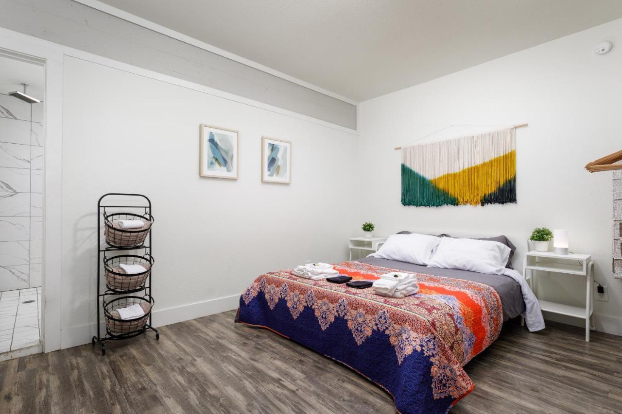 735 W 10Th St ダラス エクステリア 写真