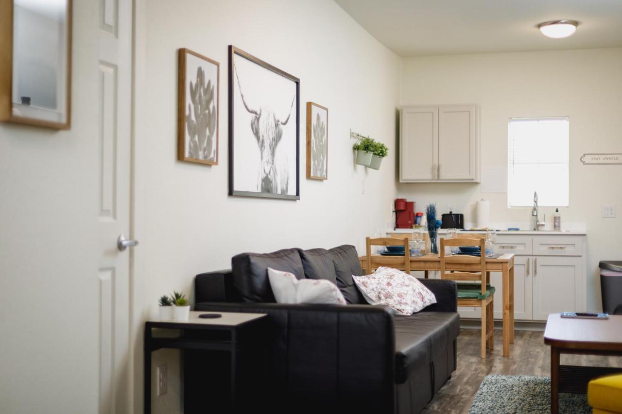 735 W 10Th St ダラス エクステリア 写真