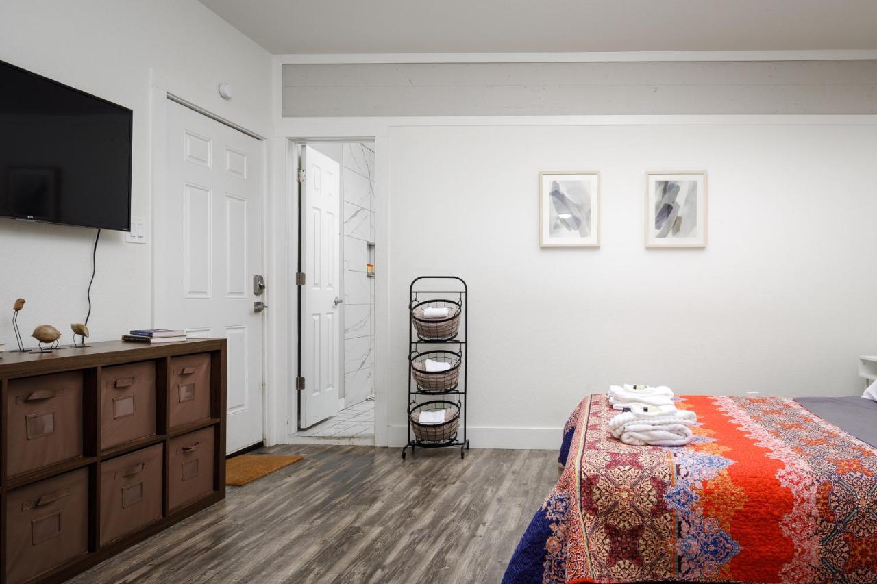 735 W 10Th St ダラス エクステリア 写真