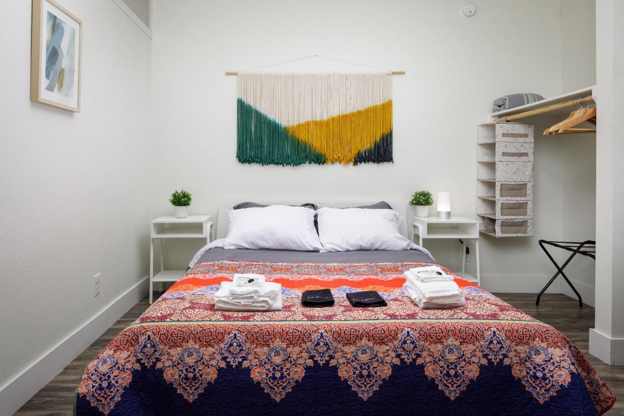 735 W 10Th St ダラス エクステリア 写真
